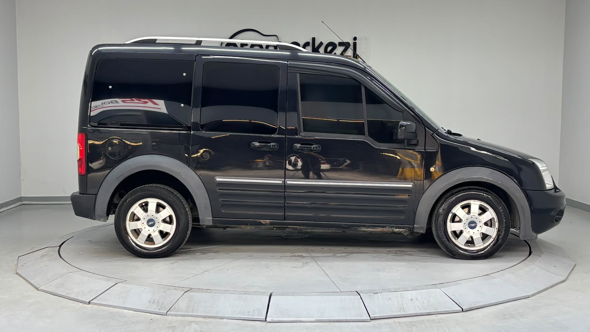 FORD TRANSIT 20